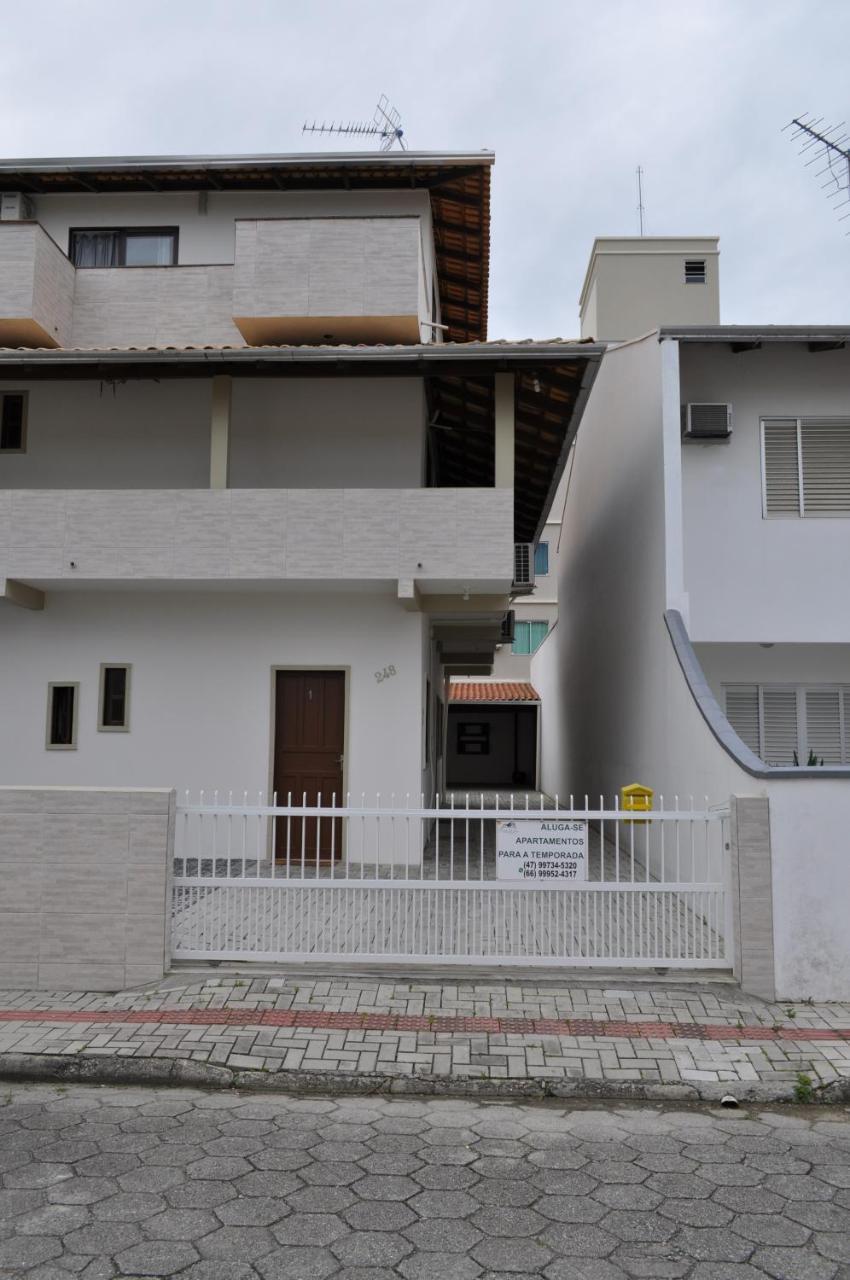Apartamento Cobertura - 140 Metros Da Praia Bombinhas Exterior photo